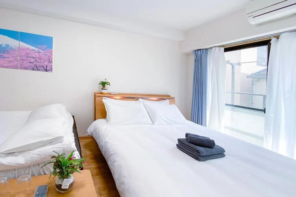 Aparthotel We Guest House Tokyo